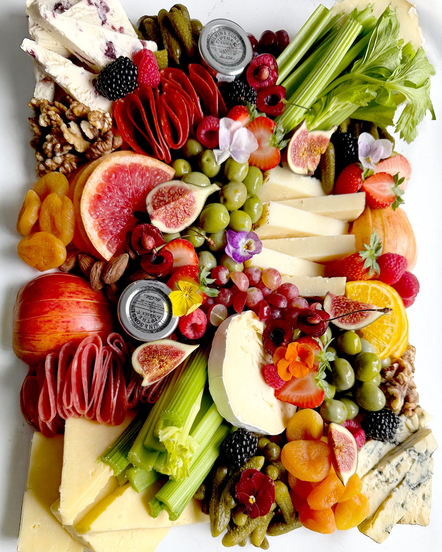 Signature British Graze Platter – Luxury Cheese & Charcuterie Board