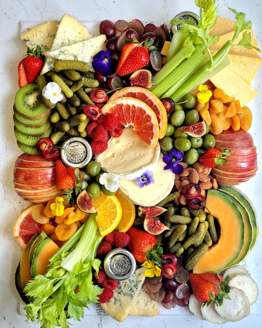 Vegetarian Signature British Cheese Platter – Luxury Cheese Board
